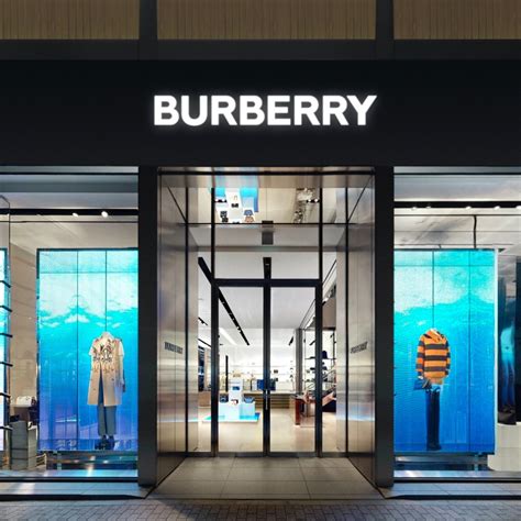 Burberry online shop UK